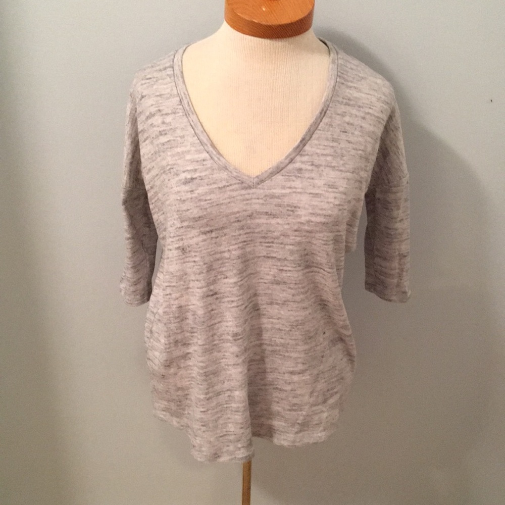 Express Gray V-Neck London Tee Size XS